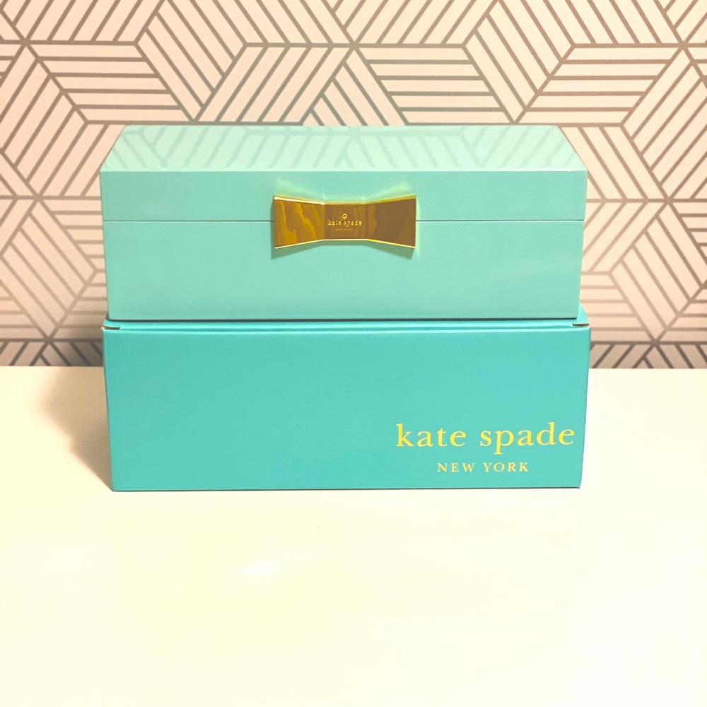 Kate Spade Garden Drive Large Jewelry Box